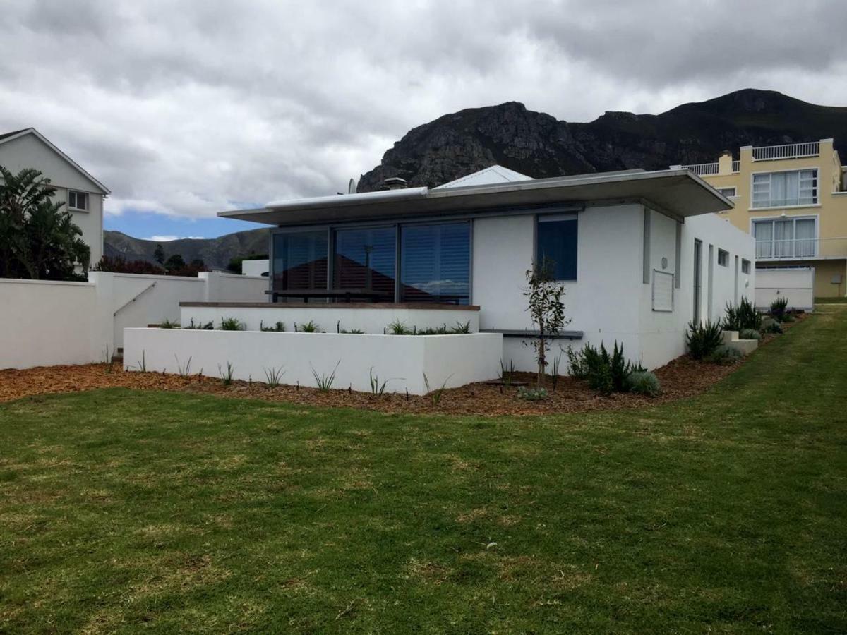Troon Beach Cottage Hermanus Eksteriør billede